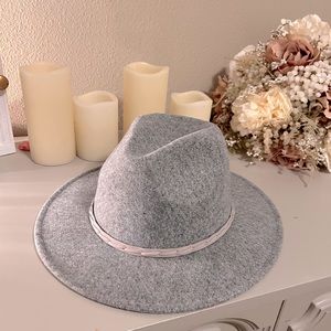NWOT Gray Fedora Hat